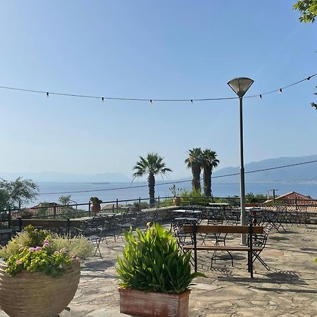 Polas Residencies Aparthotel Kalamata Exterior photo