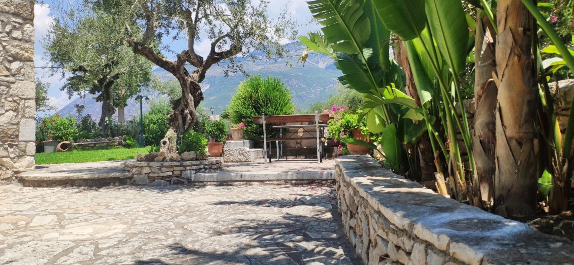 Polas Residencies Aparthotel Kalamata Exterior photo