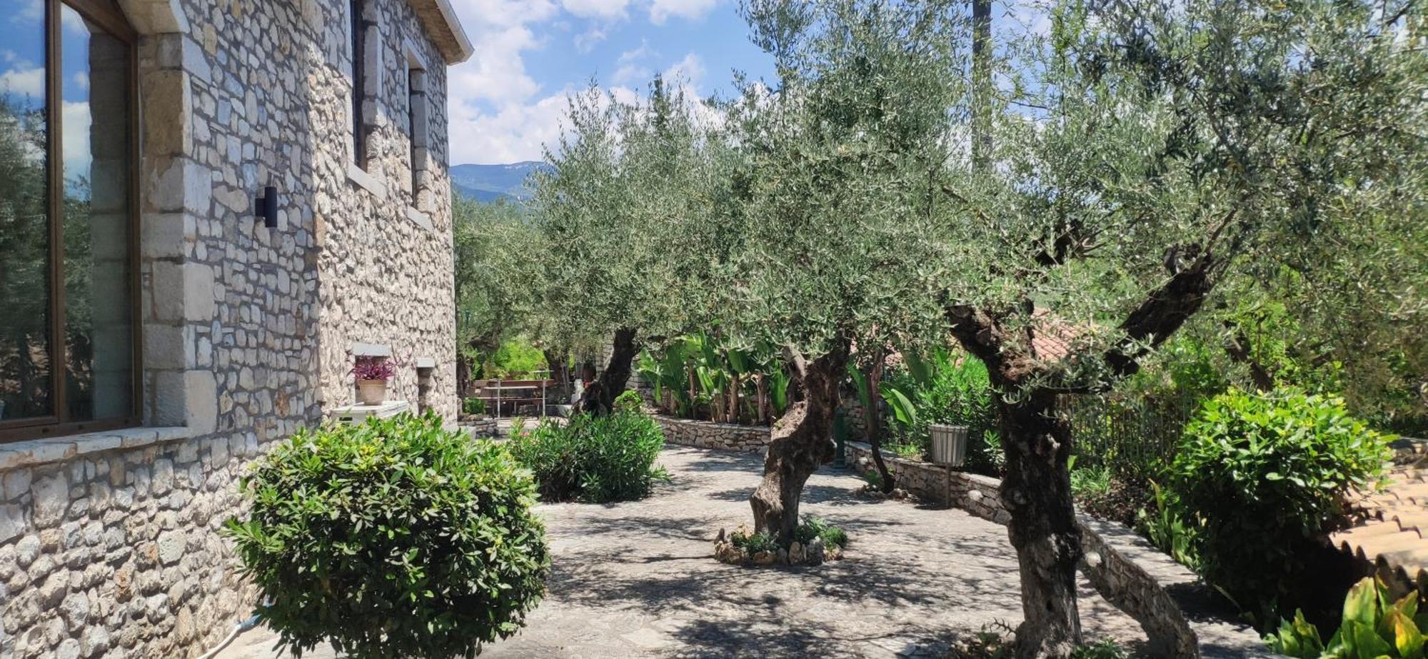Polas Residencies Aparthotel Kalamata Exterior photo